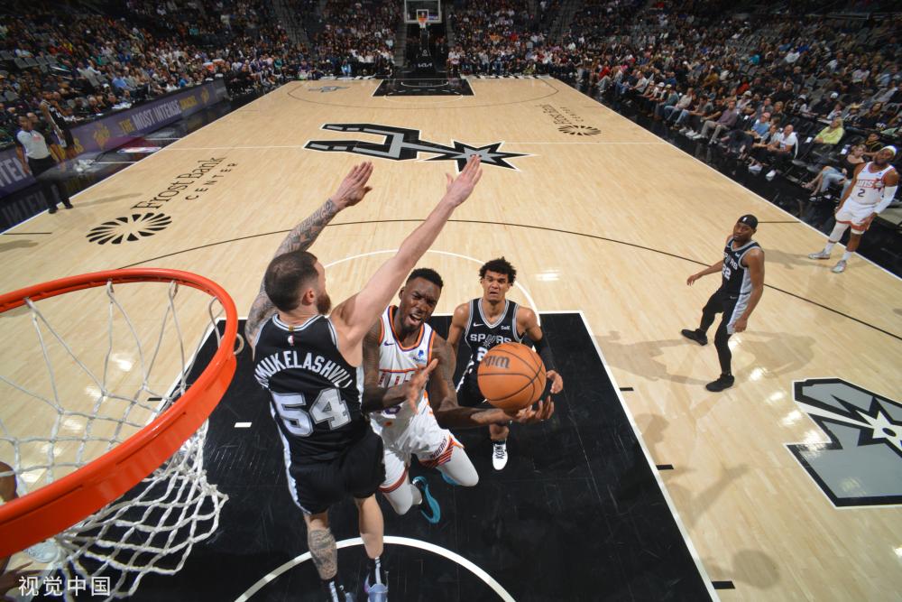 字母哥兄弟 字母哥兄弟